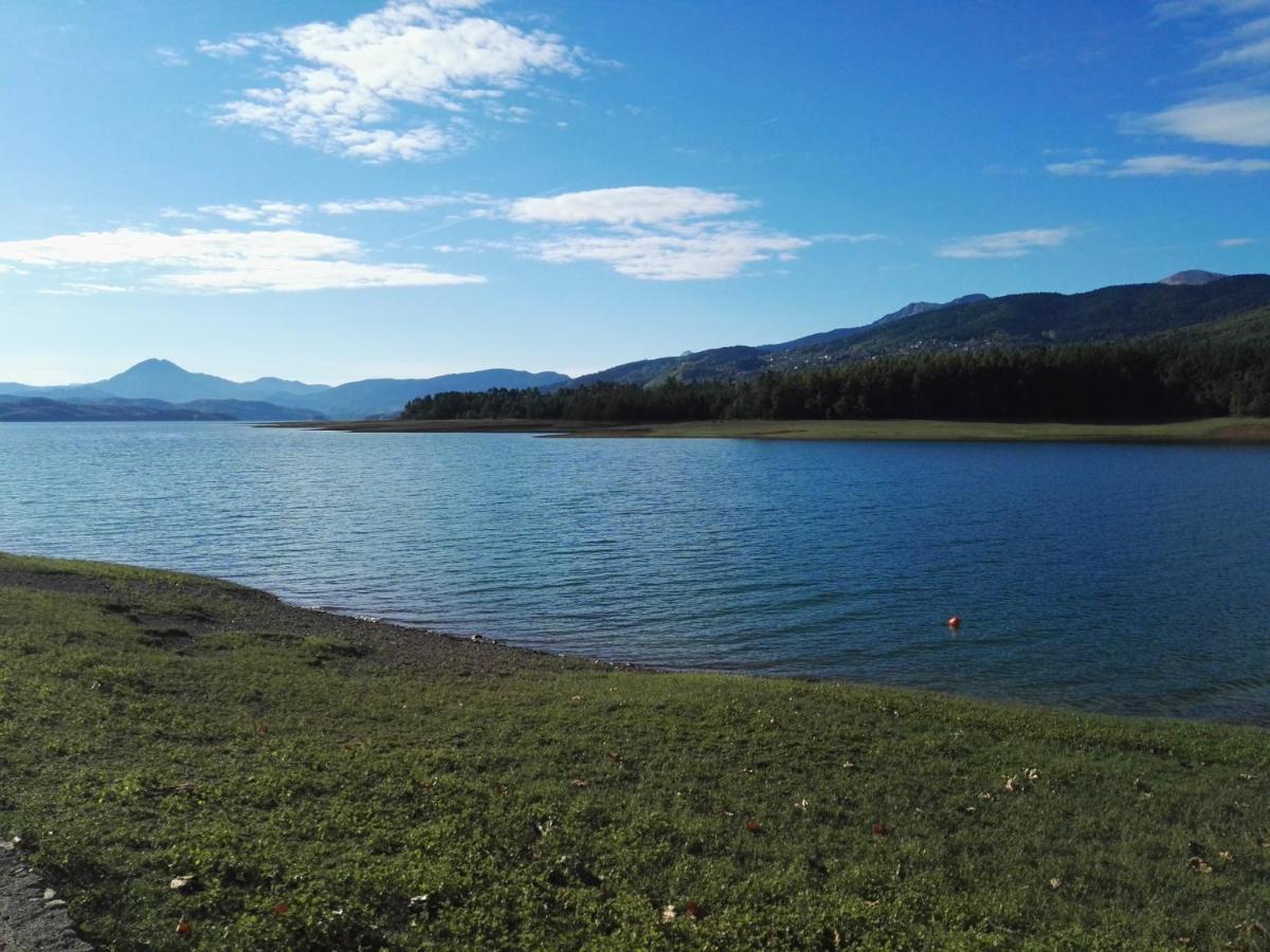 Cosy Lake House, Μια Ανάσα Πριν Τη Λίμνη Kalivia  Экстерьер фото